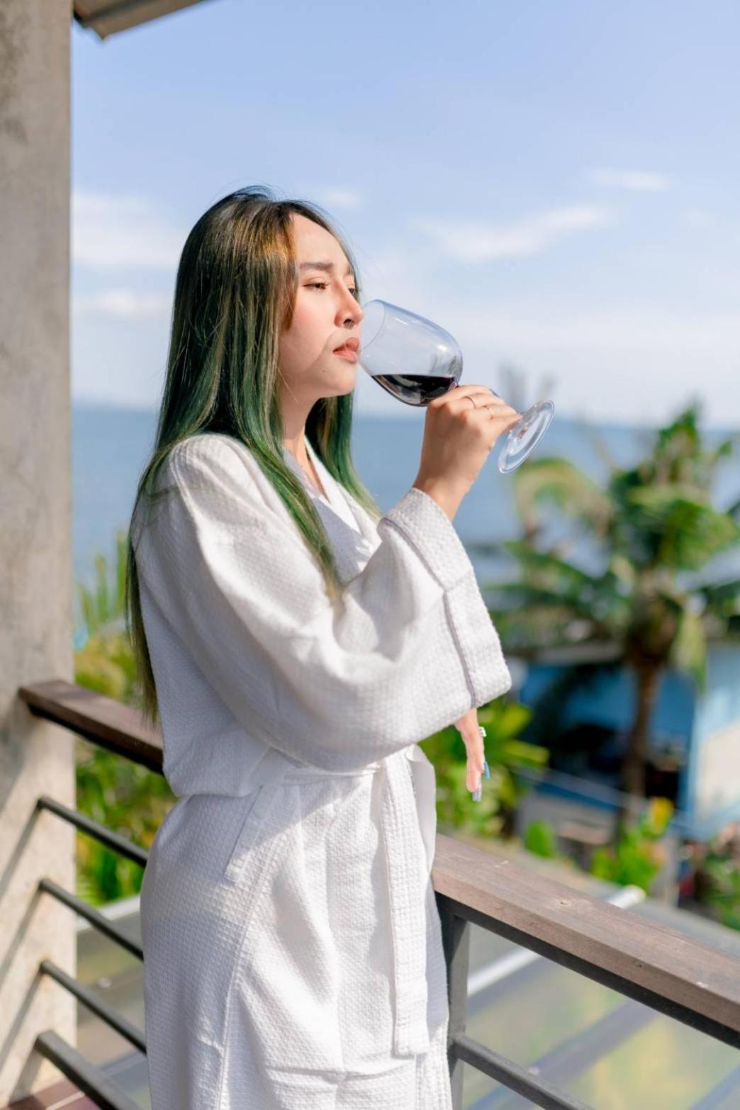 윈디 씨뷰 리조트 차오라오 비치 외부 사진